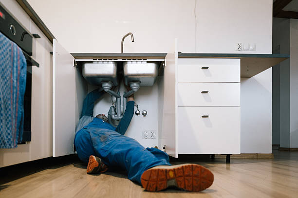 Professional Drain Cleaning technician working in Stevenson Ranch, CA